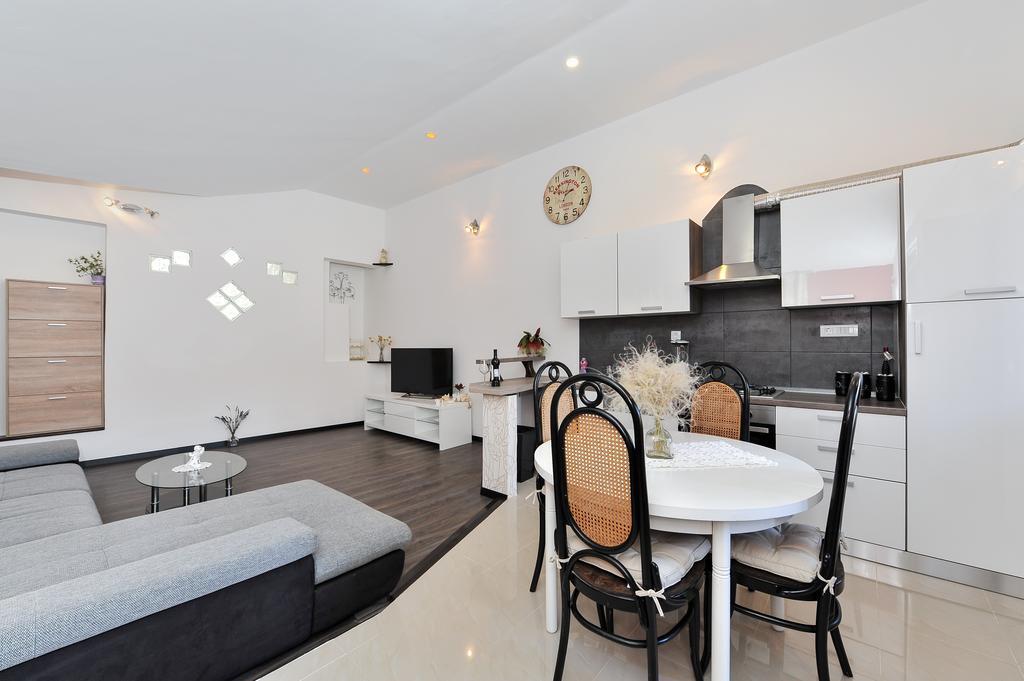 Apartment Borgo Zadar Exterior foto